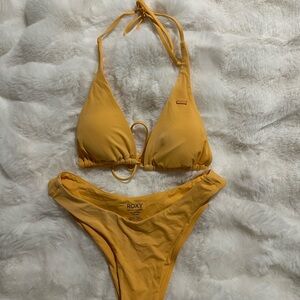 xs roxy bikini